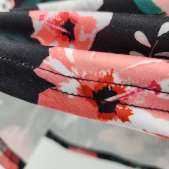 Floral Raglan Baseball Tee Striped Long Sleeve Black Pink Women’s Size L So Soft - Picture 6 of 13